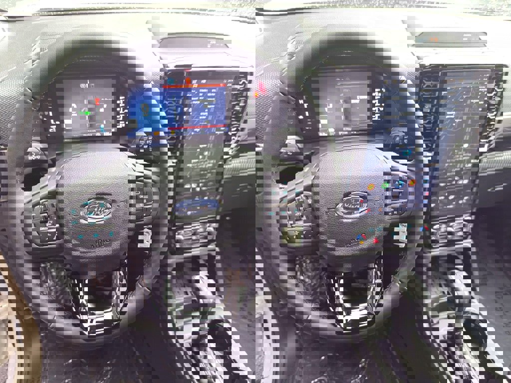 New 2025 Ford Ranger XLT w/ Equipment Group 301A High image 18