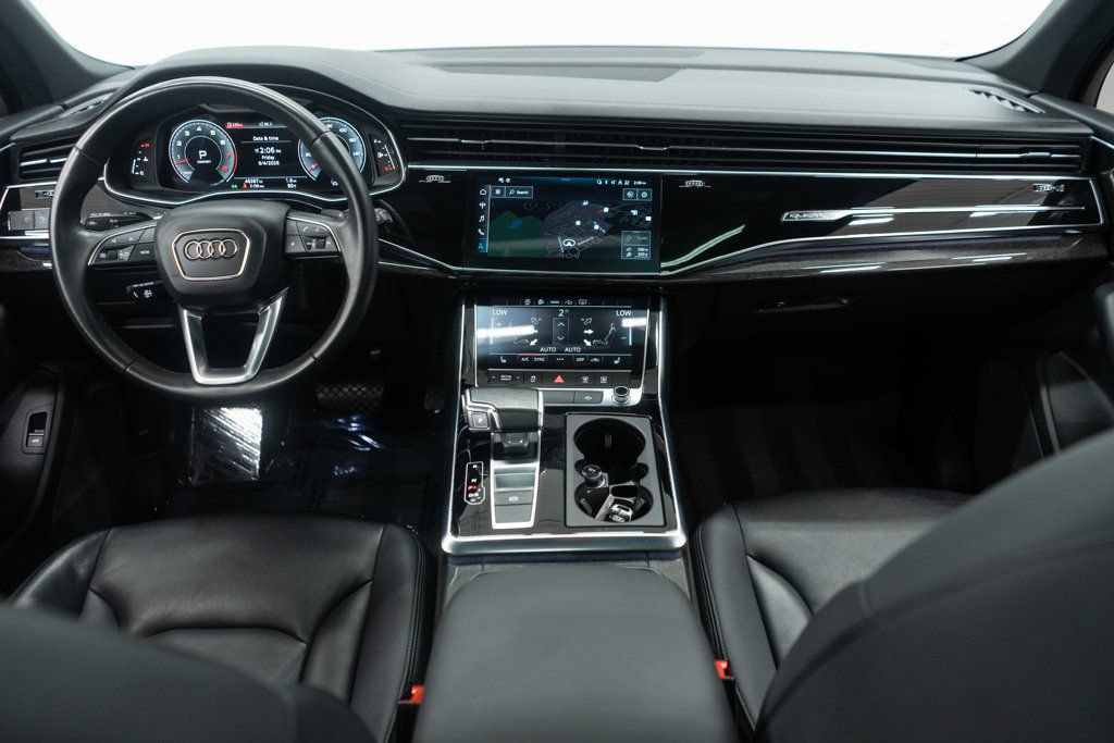 Used 2023 Audi Q7 3.0T Premium w/ Convenience Package AWD/4WD image 8