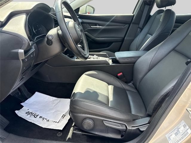 Used 2023 MAZDA MAZDA3 s FWD image 6
