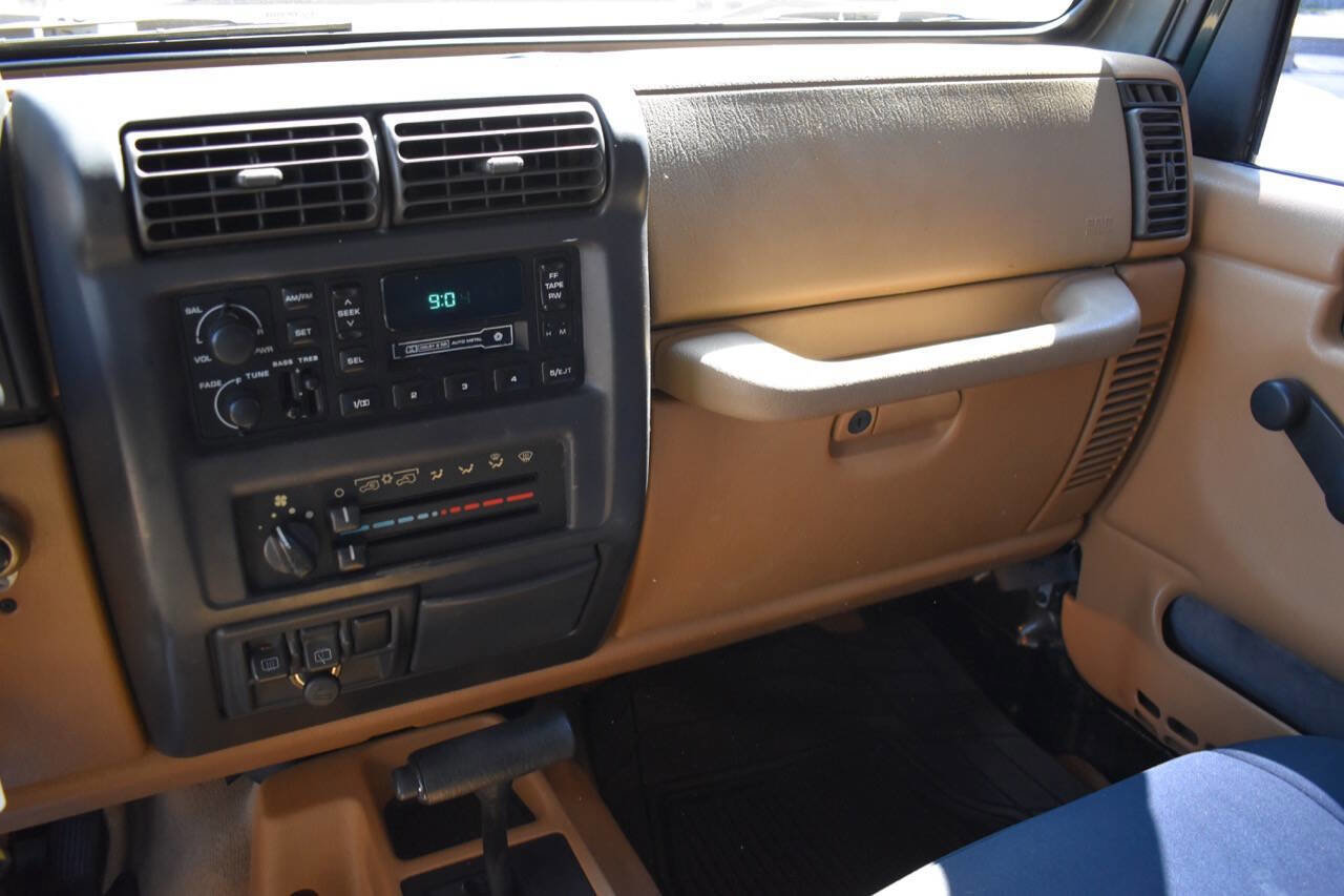 Used 1998 Jeep Wrangler Sport image 31