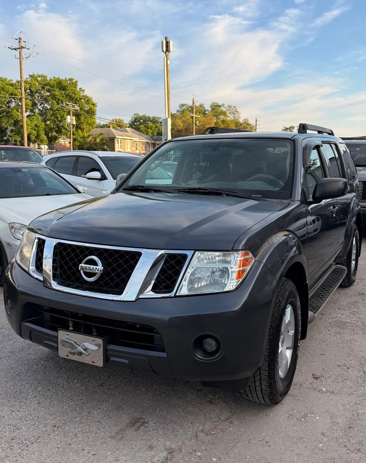 Used 2012 Nissan Pathfinder S w/ Protection Pkg image 4