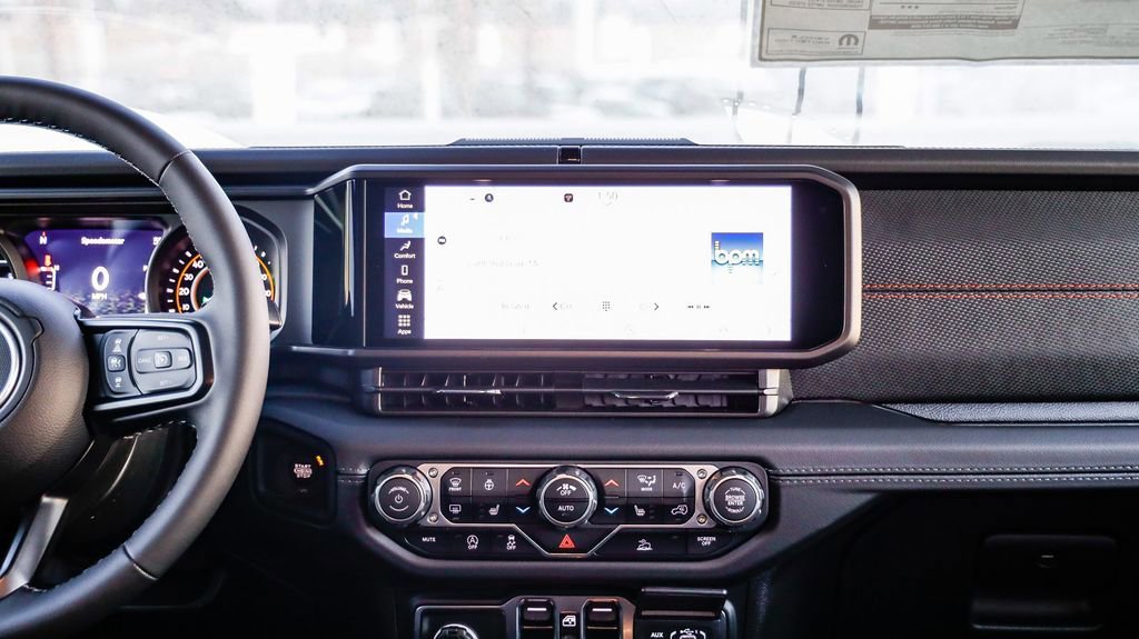 New 2025 Jeep Wrangler Unlimited Rubicon image 14