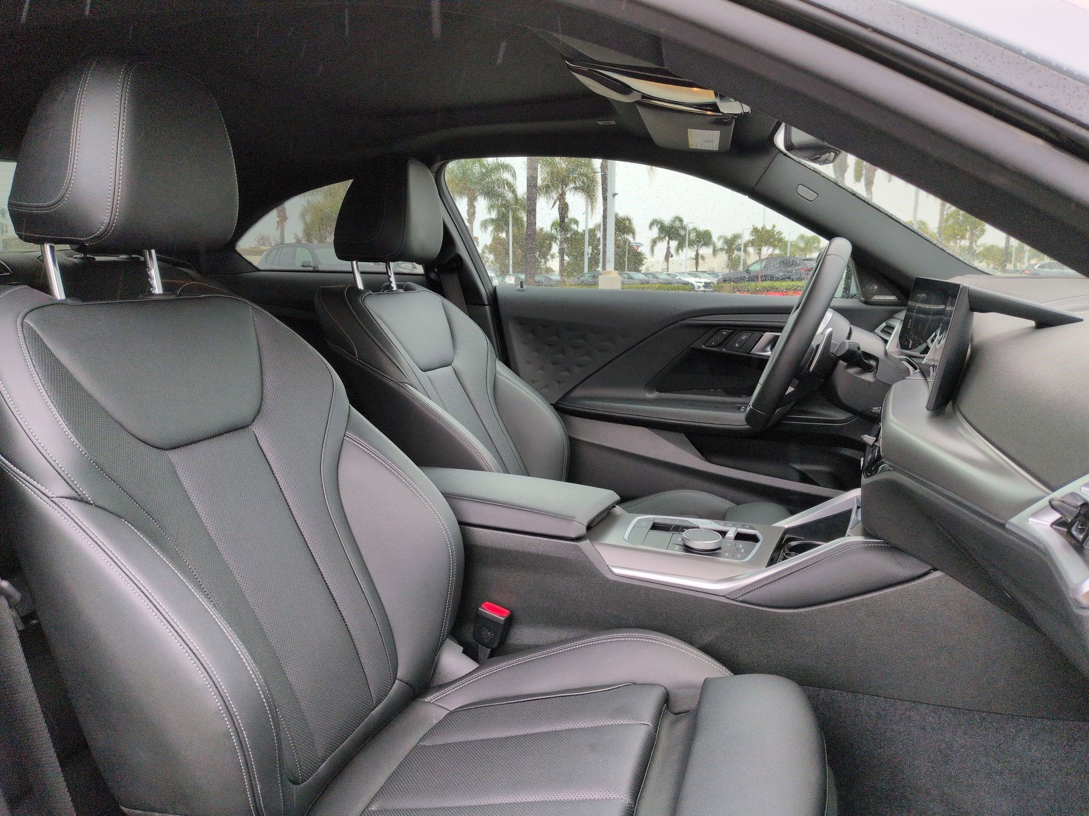 Used 2025 BMW 230i Coupe w/ M Sport Package image 33