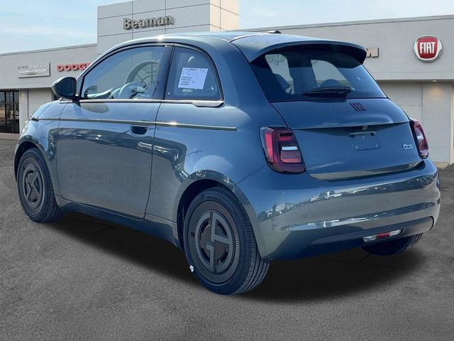 New 2025 FIAT 500 e image 5