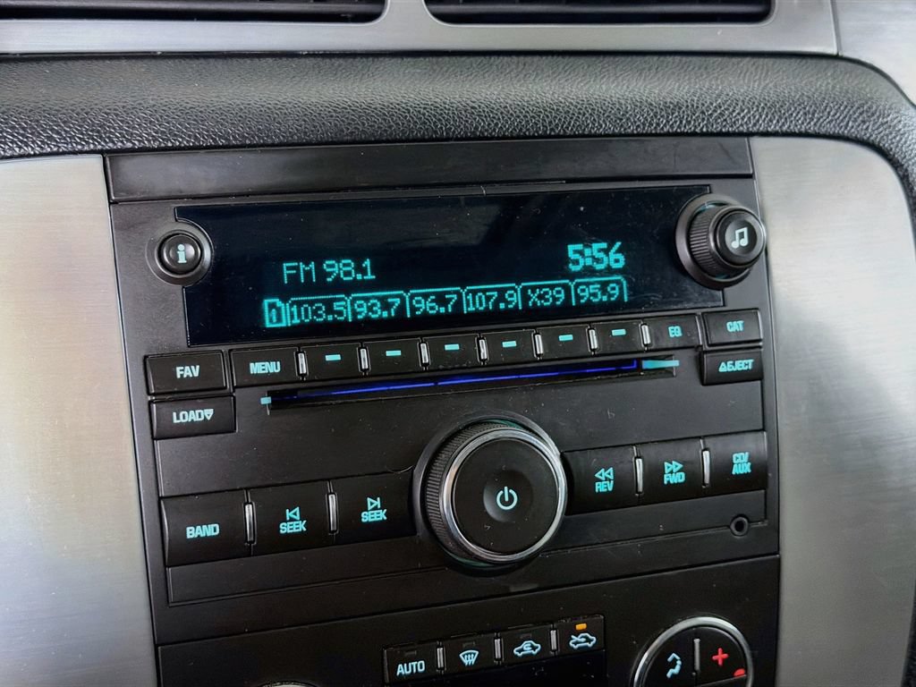 Used 2008 Chevrolet Avalanche LT w/ LT Preferred Equipment Group AWD/4WD image 15