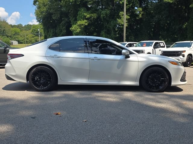 Used 2023 Toyota Camry XLE w/ Navigation Package AWD/4WD image 7