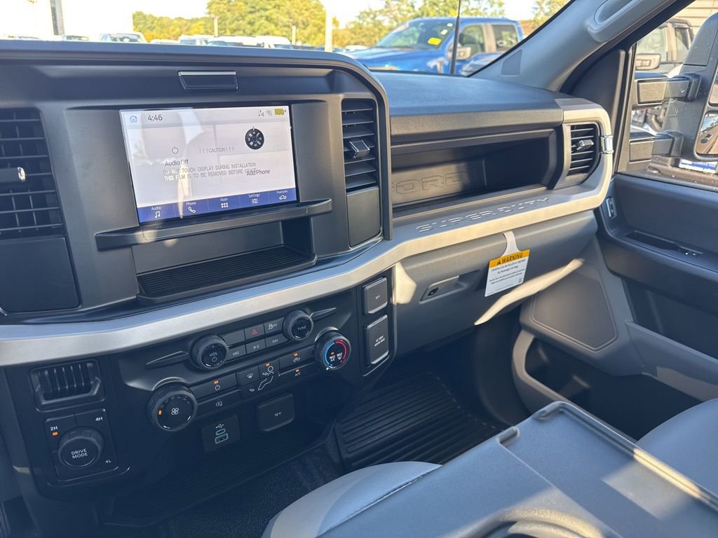 New 2026 Ford F250 XL w/ XL Chrome Package image 18