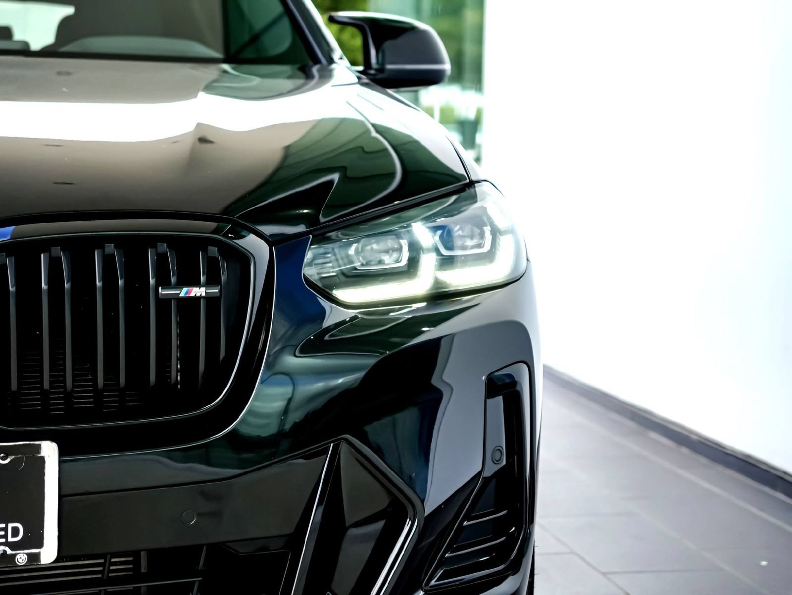 Used 2024 BMW X4 M40i w/ Premium Package AWD/4WD image 5