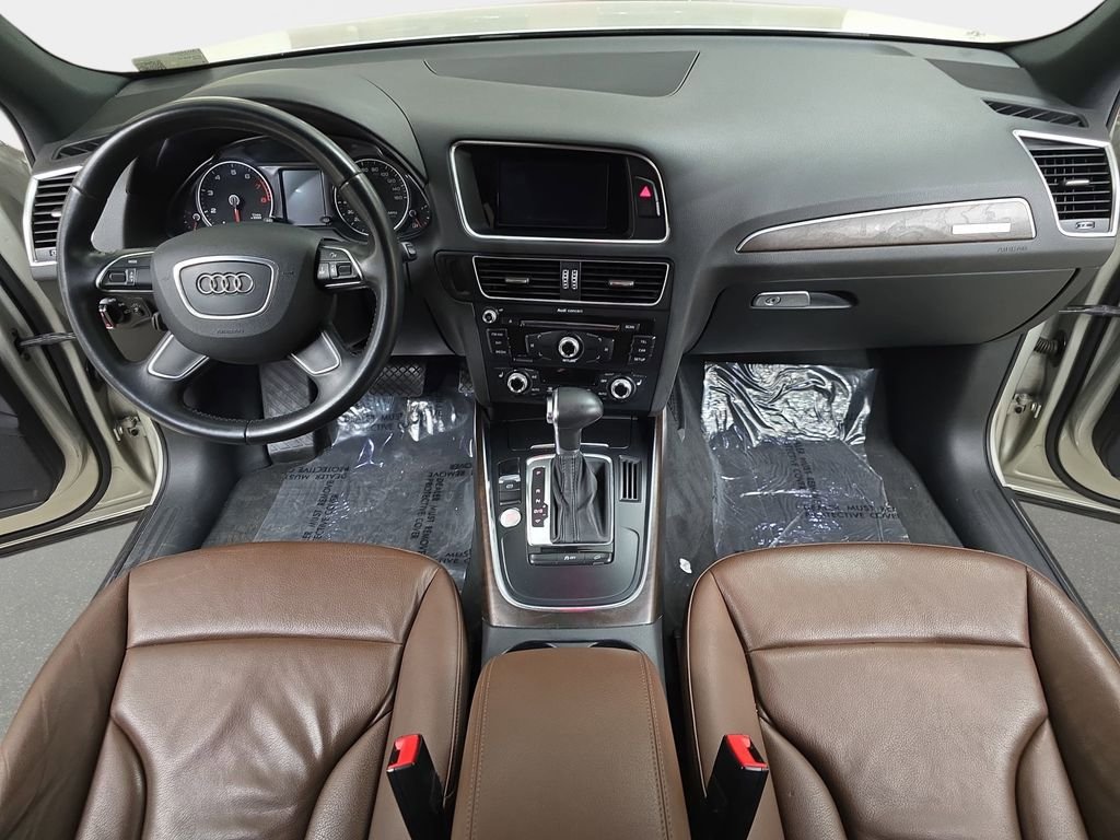 Used 2015 Audi Q5 2.0T Premium Plus w/ Premium Plus Package AWD/4WD image 10