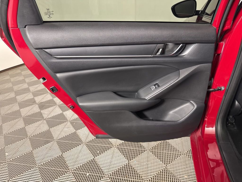 Used 2021 Honda Accord Sport image 23