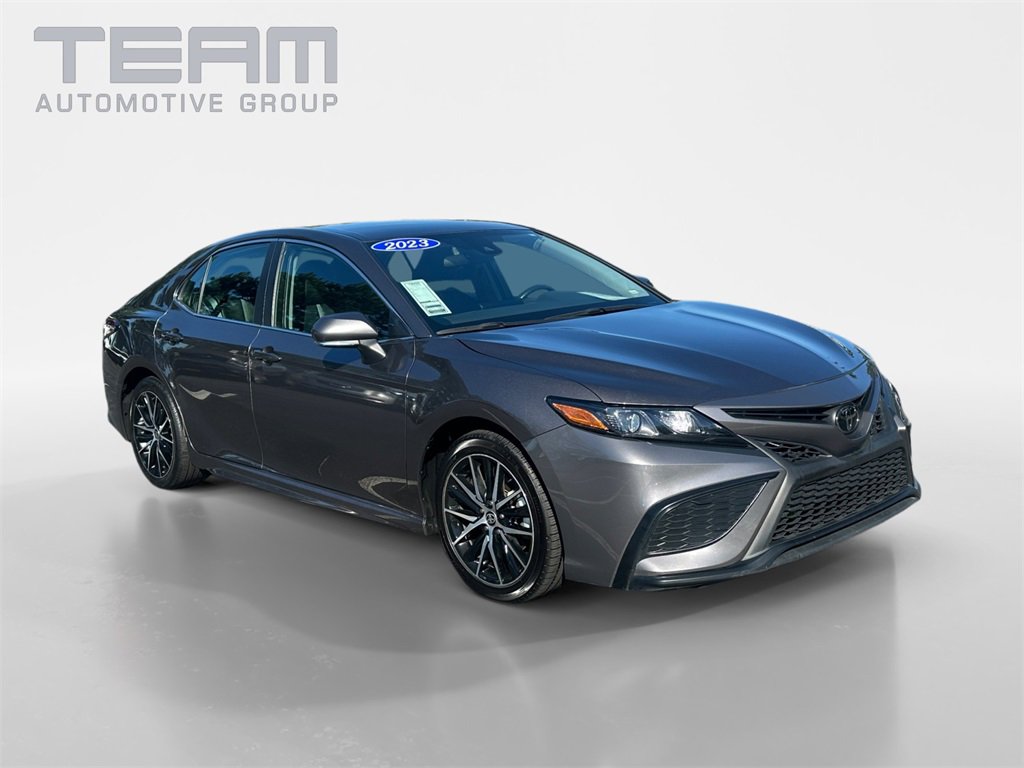 Used 2023 Toyota Camry SE