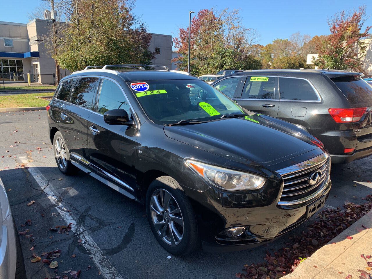 Used 2014 INFINITI QX60 Luxe w/ Deluxe Touring Package