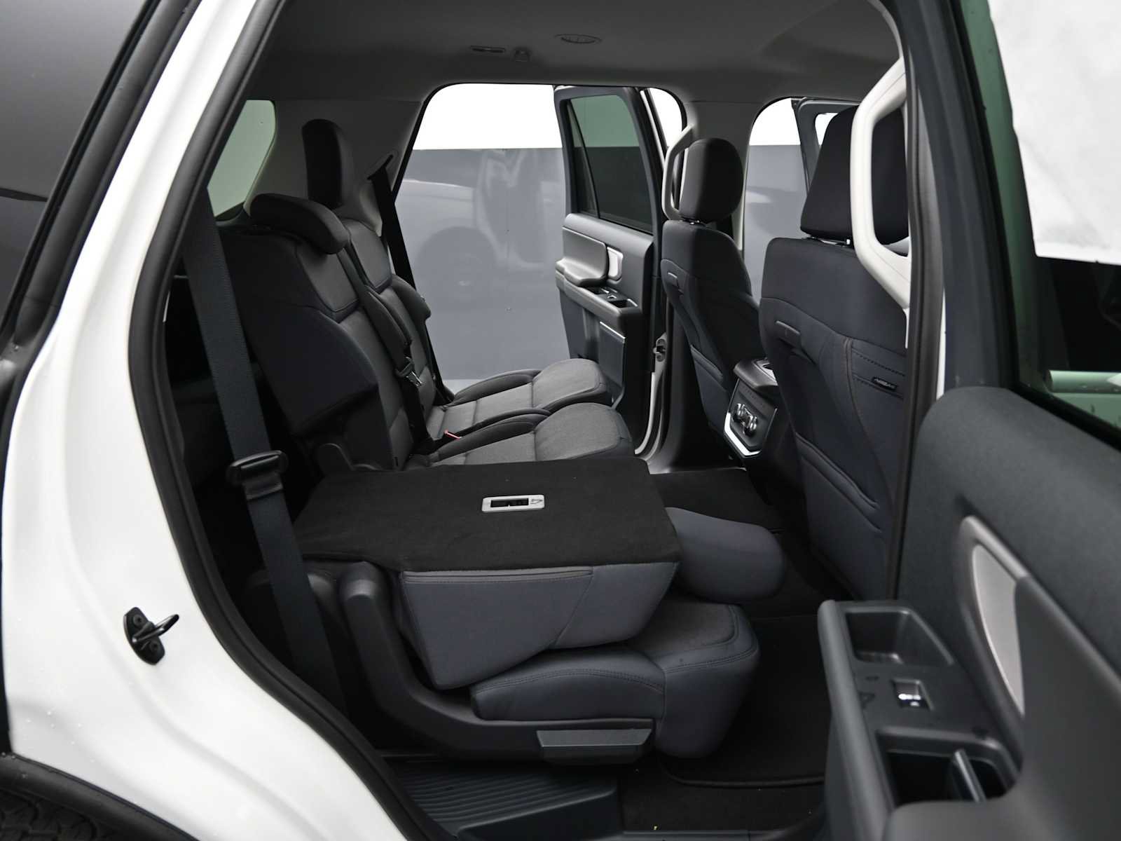 New 2026 Ford Expedition Active AWD/4WD image 15