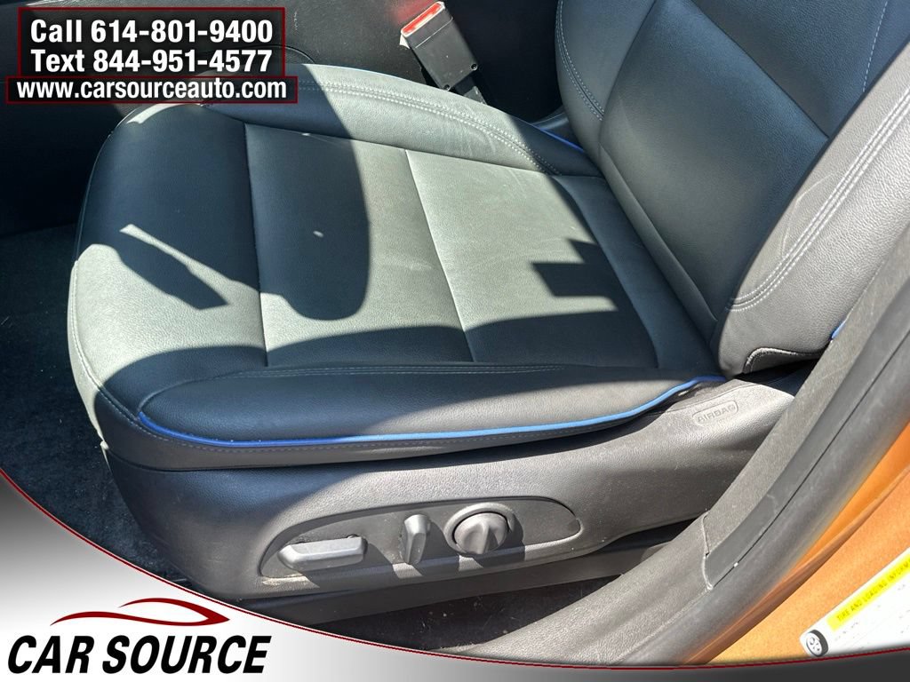 Used 2024 Buick Envista Sport Touring w/ Convenience I Package FWD image 11