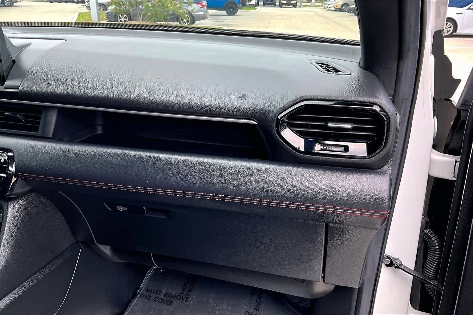 Used 2025 Honda Pilot Black Edition image 19