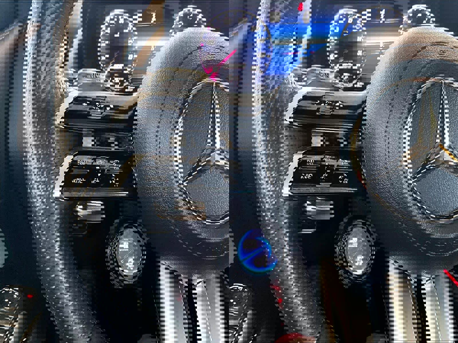 Used 2025 Mercedes-Benz GLA 35 AMG 4MATIC image 23