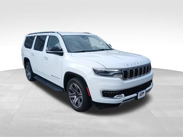 Used 2023 Jeep Wagoneer L Series II AWD/4WD image 7