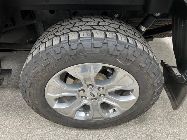 Used 2023 Ford F150 Platinum w/ FX4 Off-Road Package image 15