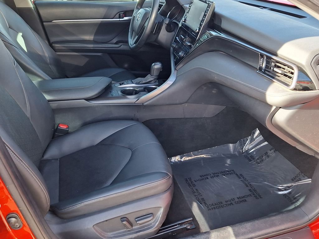 Used 2021 Toyota Camry XSE image 24