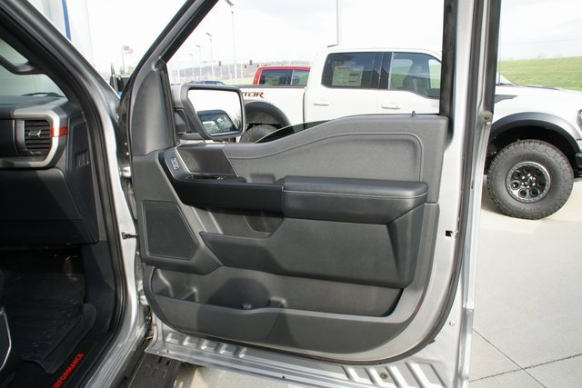 Used 2021 Ford F150 Raptor image 36