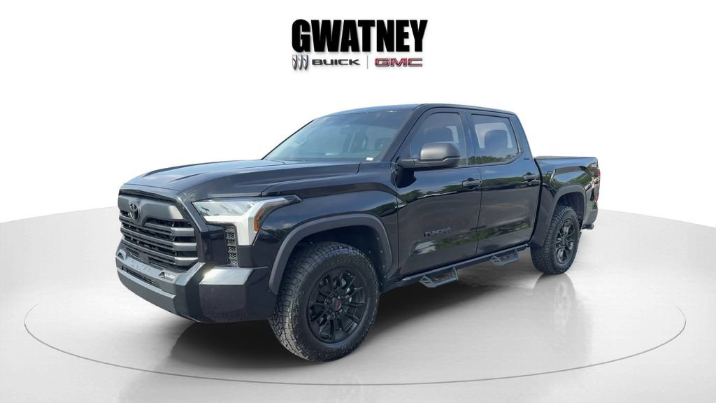 Used 2023 Toyota Tundra SR5 AWD/4WD image 7