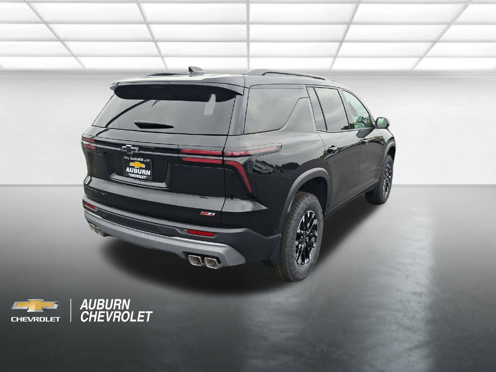 New 2026 Chevrolet Traverse Z71 w/ Enhanced Driving Package AWD/4WD image 3