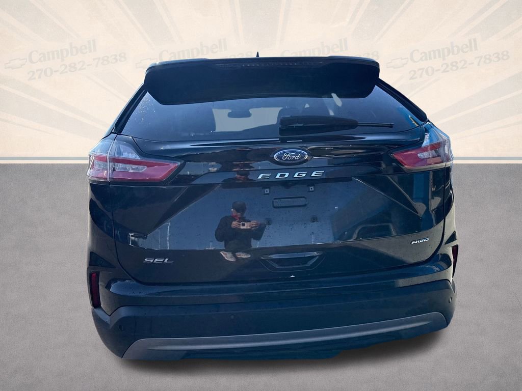 Used 2024 Ford Edge SEL w/ Cargo Accessory Package image 4
