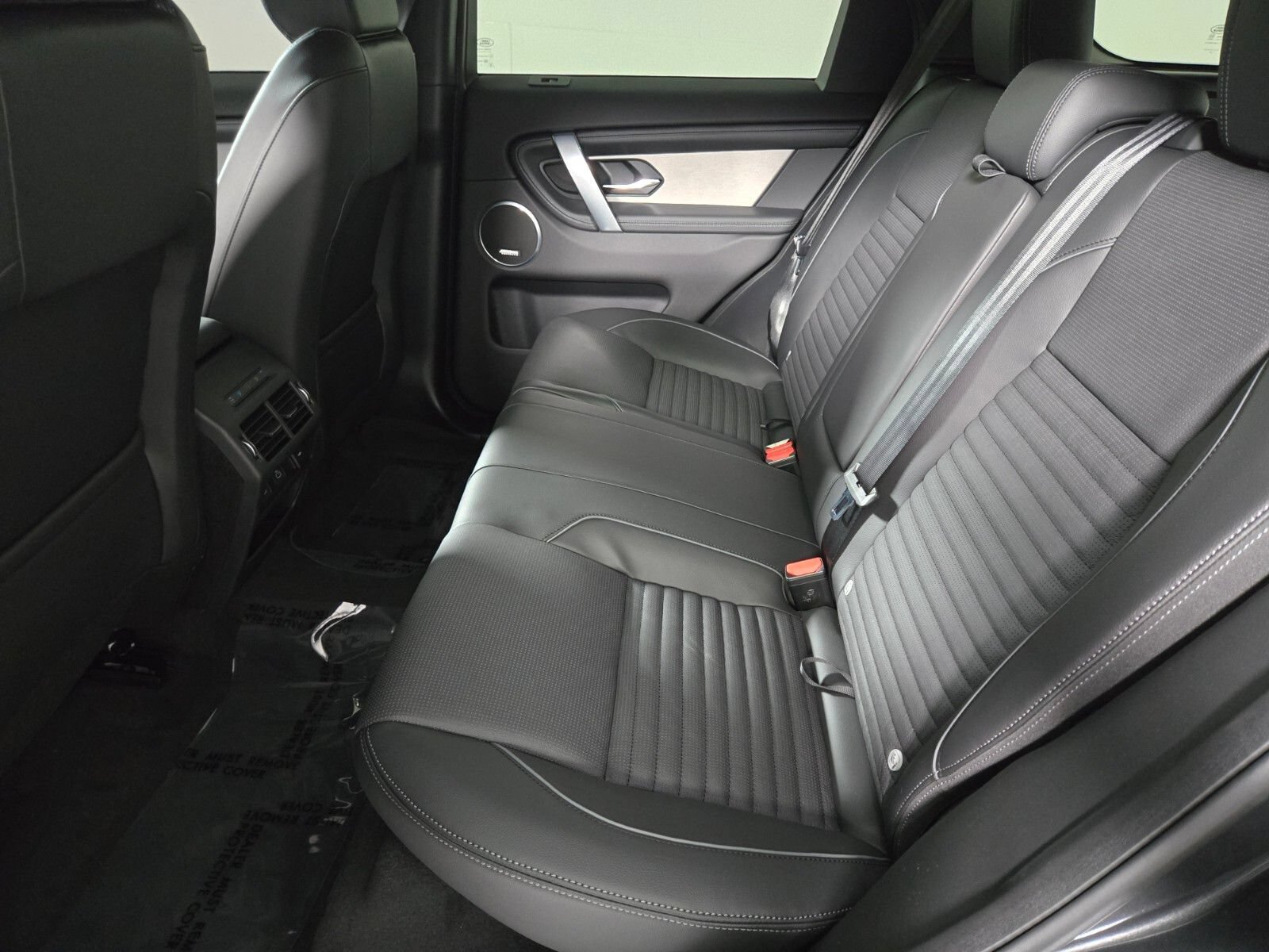 New 2026 Land Rover Discovery Sport Landmark AWD/4WD image 5