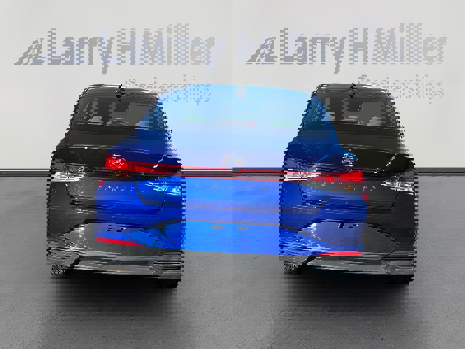 Used 2022 Hyundai Elantra SEL image 5