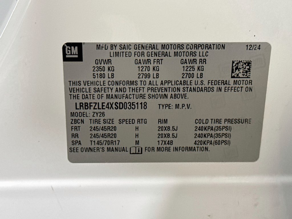 Used 2025 Buick Envision Sport Touring AWD/4WD image 38
