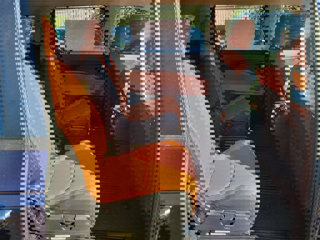 New 2026 Kia Carnival EX image 12