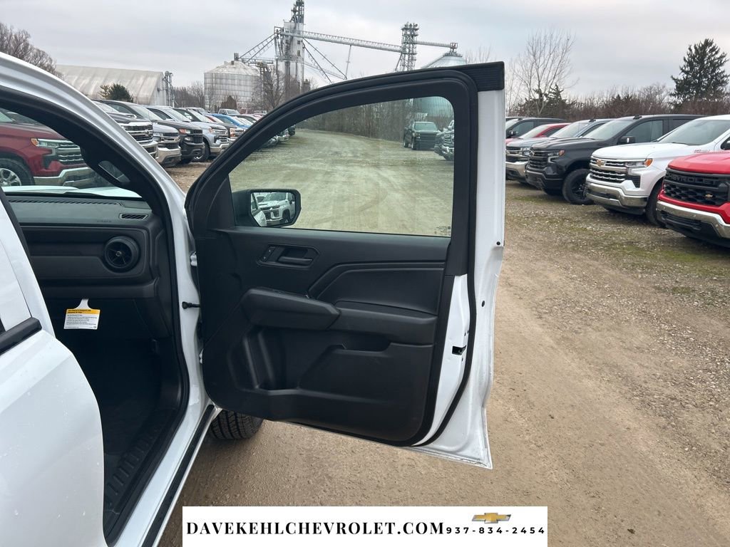 Used 2025 Chevrolet Colorado W/T image 19