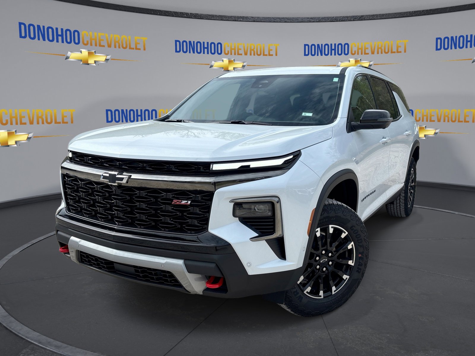 New 2026 Chevrolet Traverse Z71 w/ Enhanced Driving Package image 4