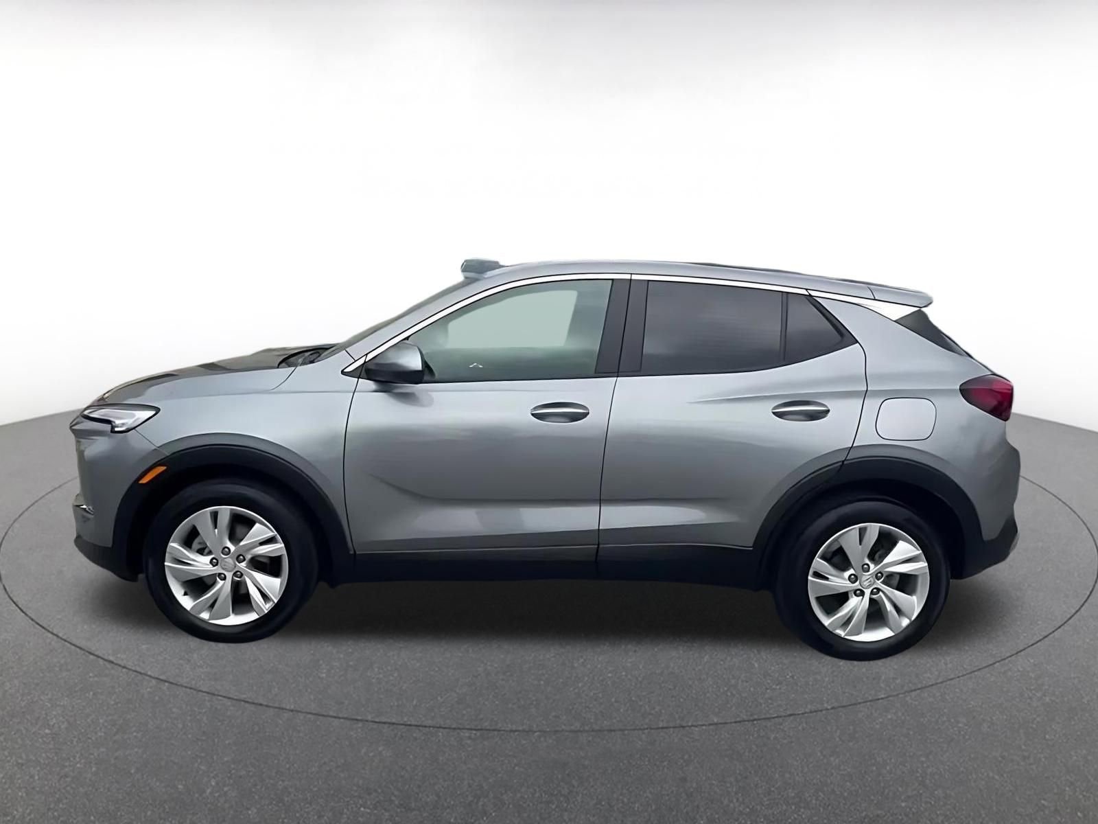 Used 2025 Buick Encore GX Preferred image 10