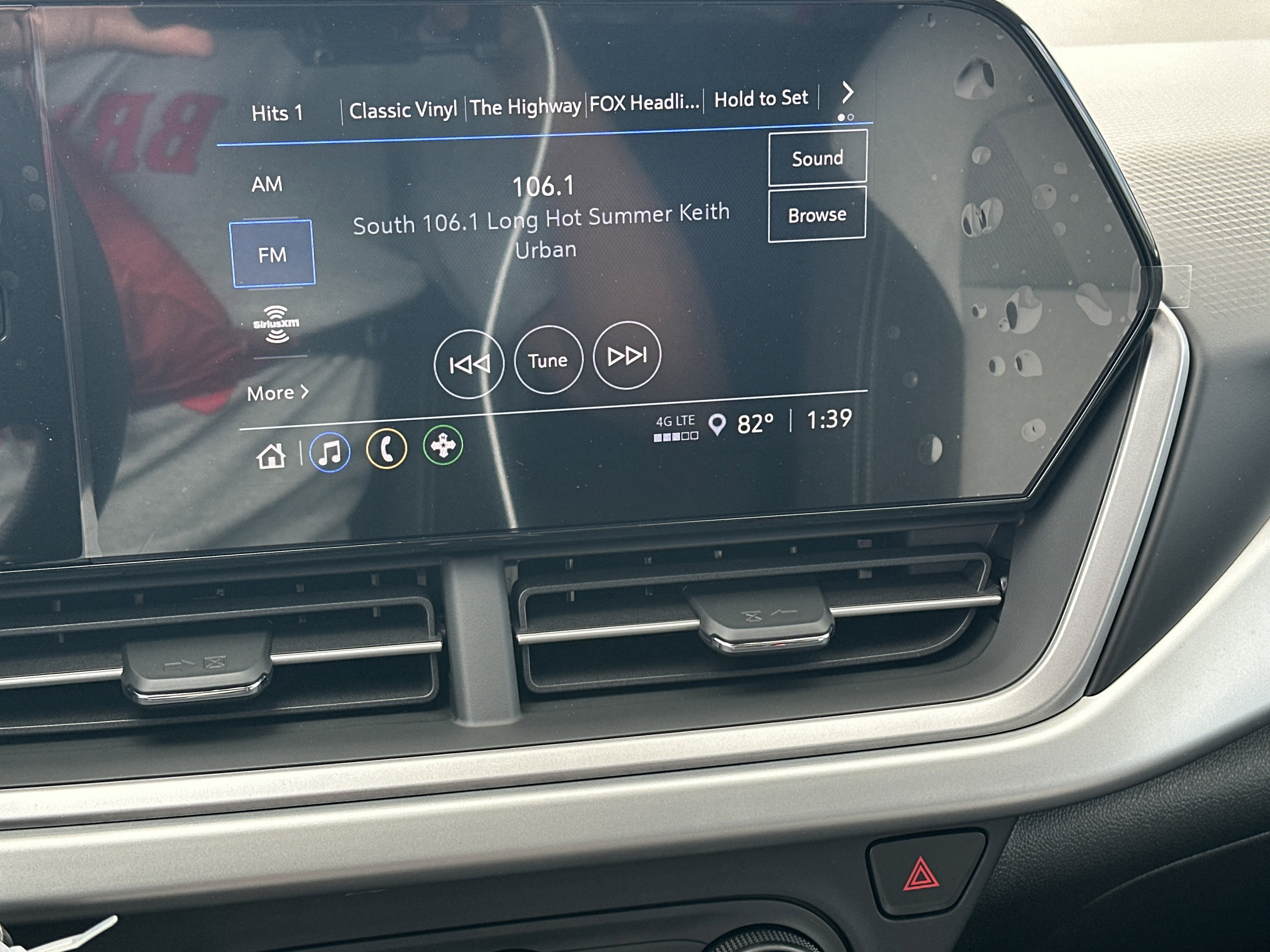 New 2026 Chevrolet Trax LS w/ LS Convenience Package FWD image 29