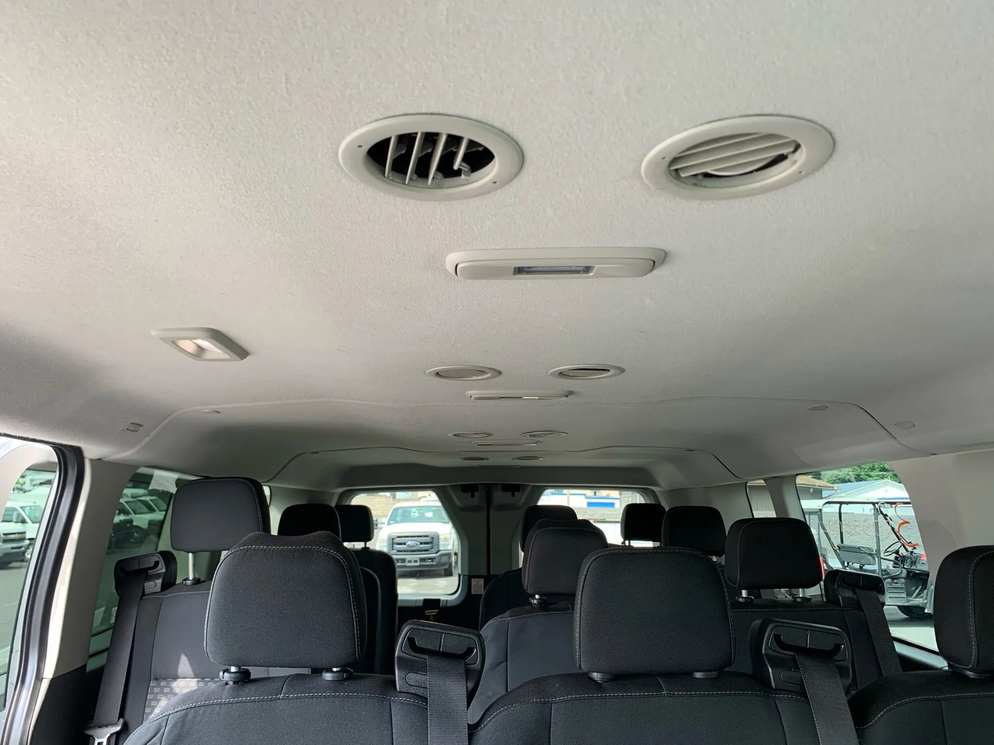 Used 2021 Ford Transit 350 XL image 33