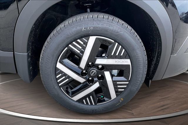 New 2026 Nissan Kicks SV w/ SV Premium Package image 11