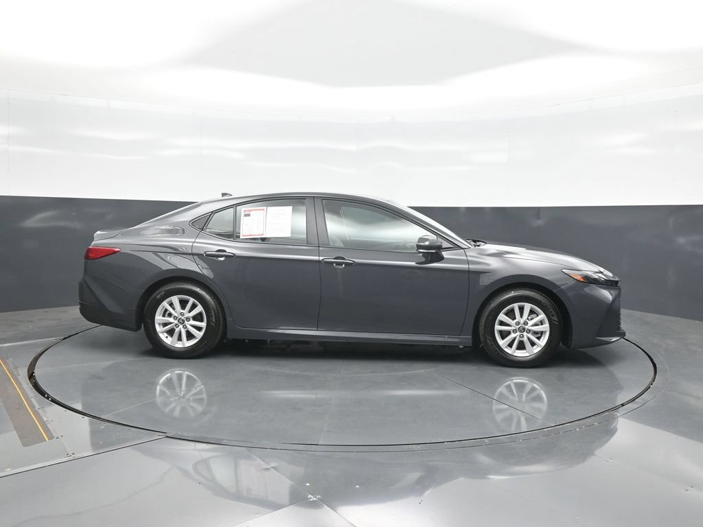 Used 2026 Toyota Camry LE FWD image 8