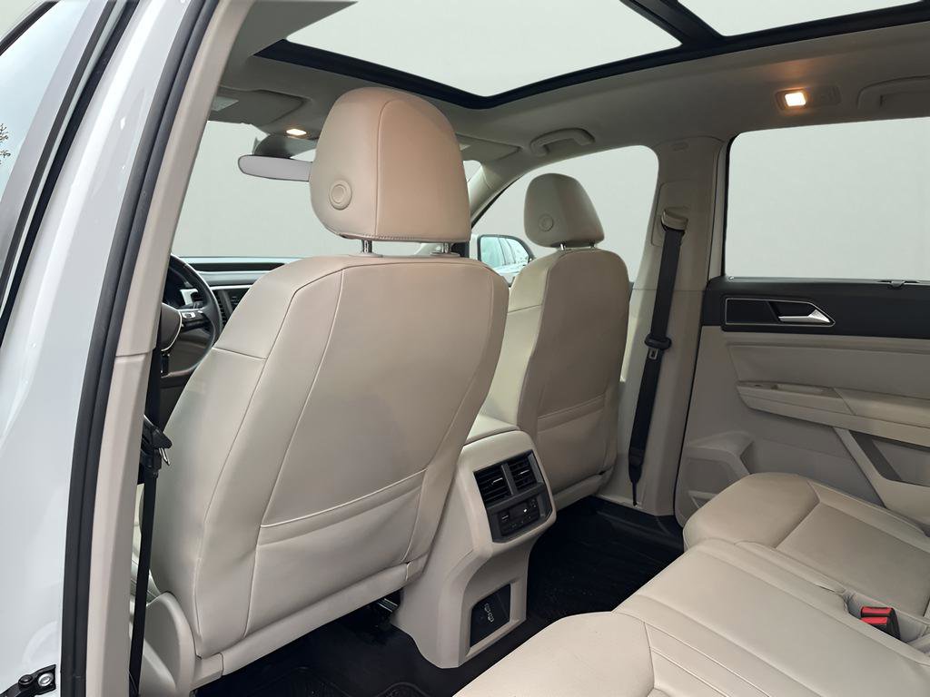 Used 2019 Volkswagen Atlas SE image 18