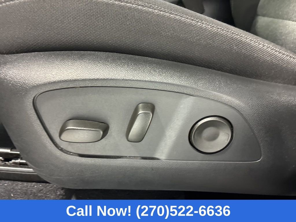 Used 2025 GMC Acadia Elevation FWD image 18