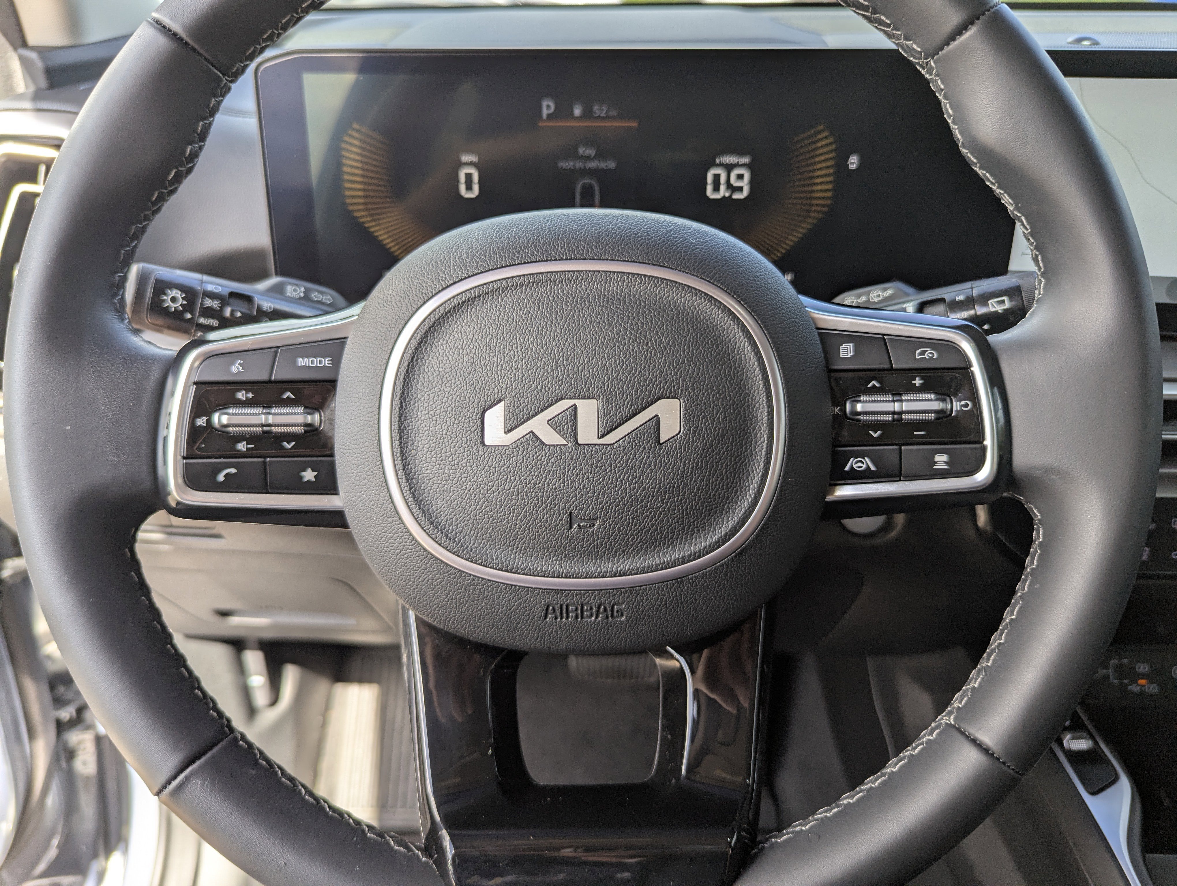 Certified 2024 Kia Sorento X-Line EX image 36