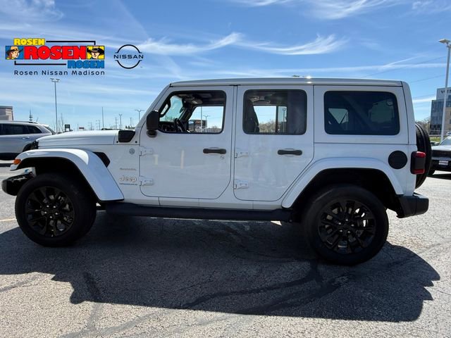 Used 2023 Jeep Wrangler Unlimited Sahara w/ Cold Weather Group AWD/4WD image 5