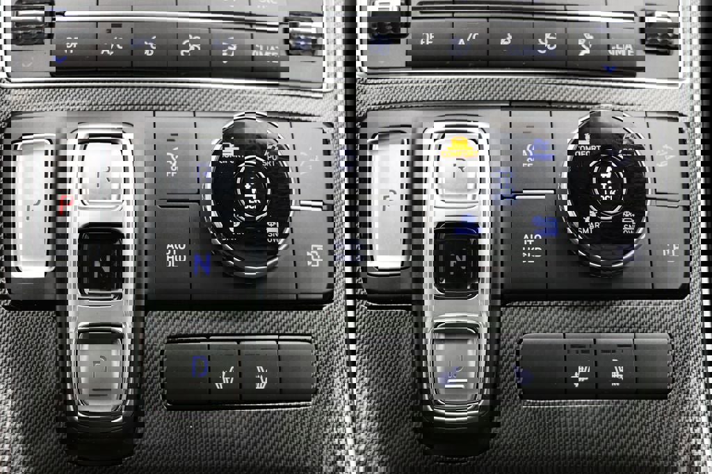 Used 2023 Hyundai Santa Fe SEL w/ Premium Package image 26