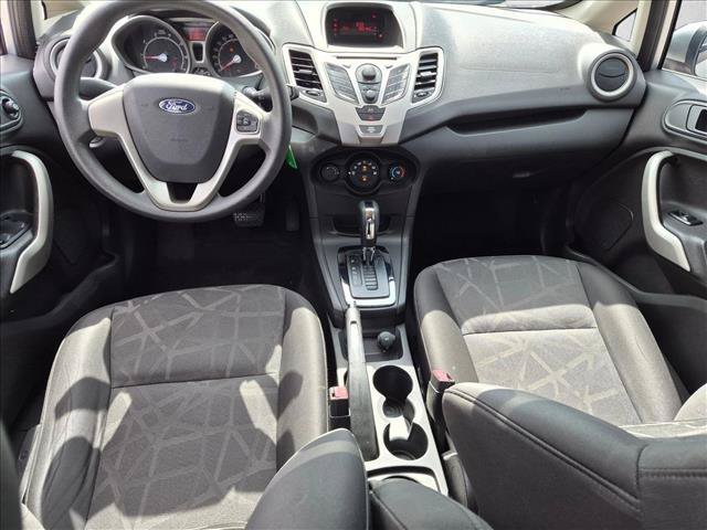 Used 2013 Ford Fiesta SE w/ Super Fuel Economy Pkg FWD image 15
