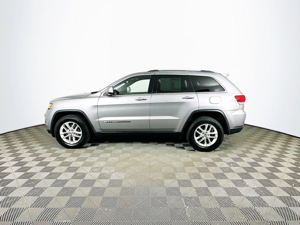 Certified 2017 Jeep Grand Cherokee Laredo w/ Quick Order Package 23E AWD/4WD image 6