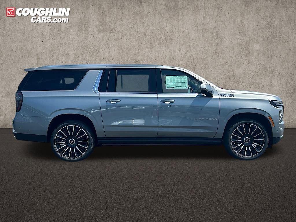 New 2025 Chevrolet Suburban High Country image 3