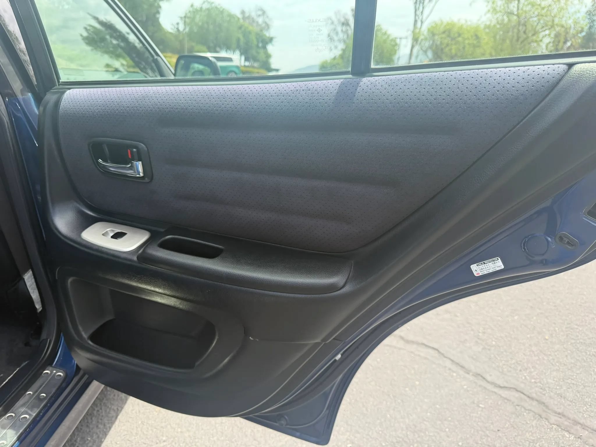 Used 2005 Lexus IS 300 RWD image 18