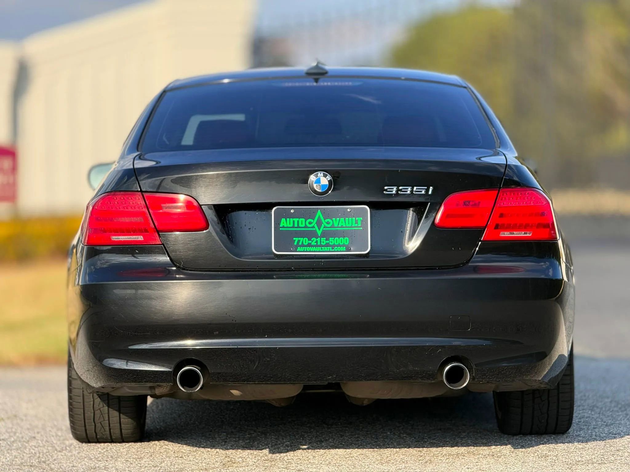 Used 2011 BMW 335i Coupe image 10