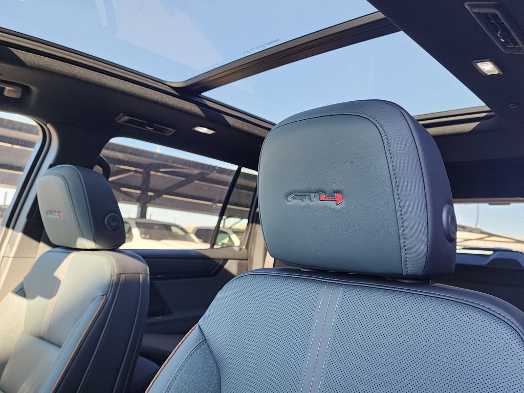 New 2026 GMC Acadia AT4 w/ Super Cruise Package image 17