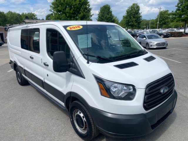 Used 2018 Ford Transit 250 148 Low Roof RWD image 5